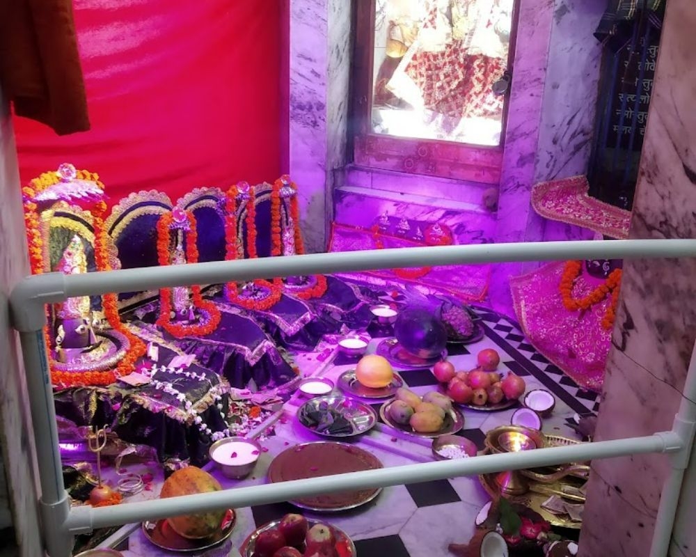 Temple Image 4