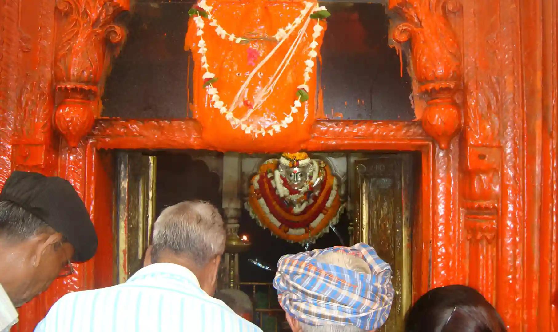 Shri Kaal Bhairav Temple,Kashi, Uttar Pradesh