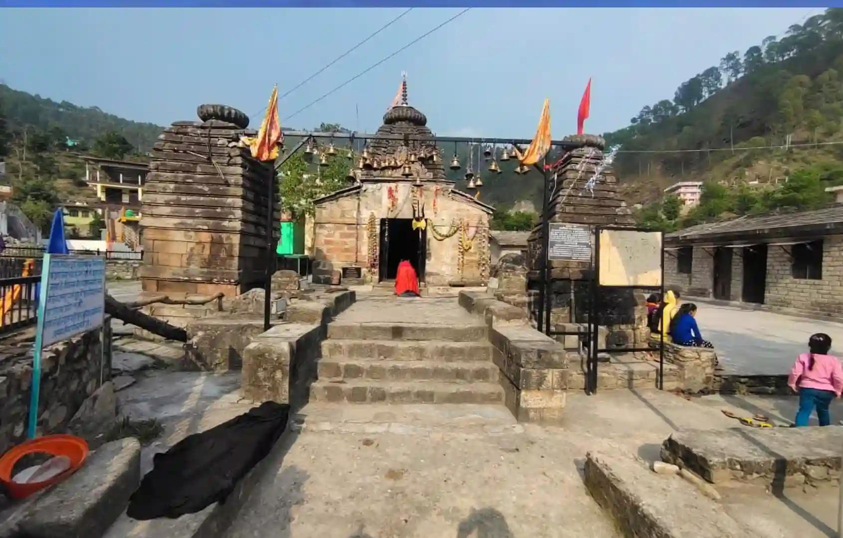 Rahu Pithani Temple , Pauri, Uttarakhand