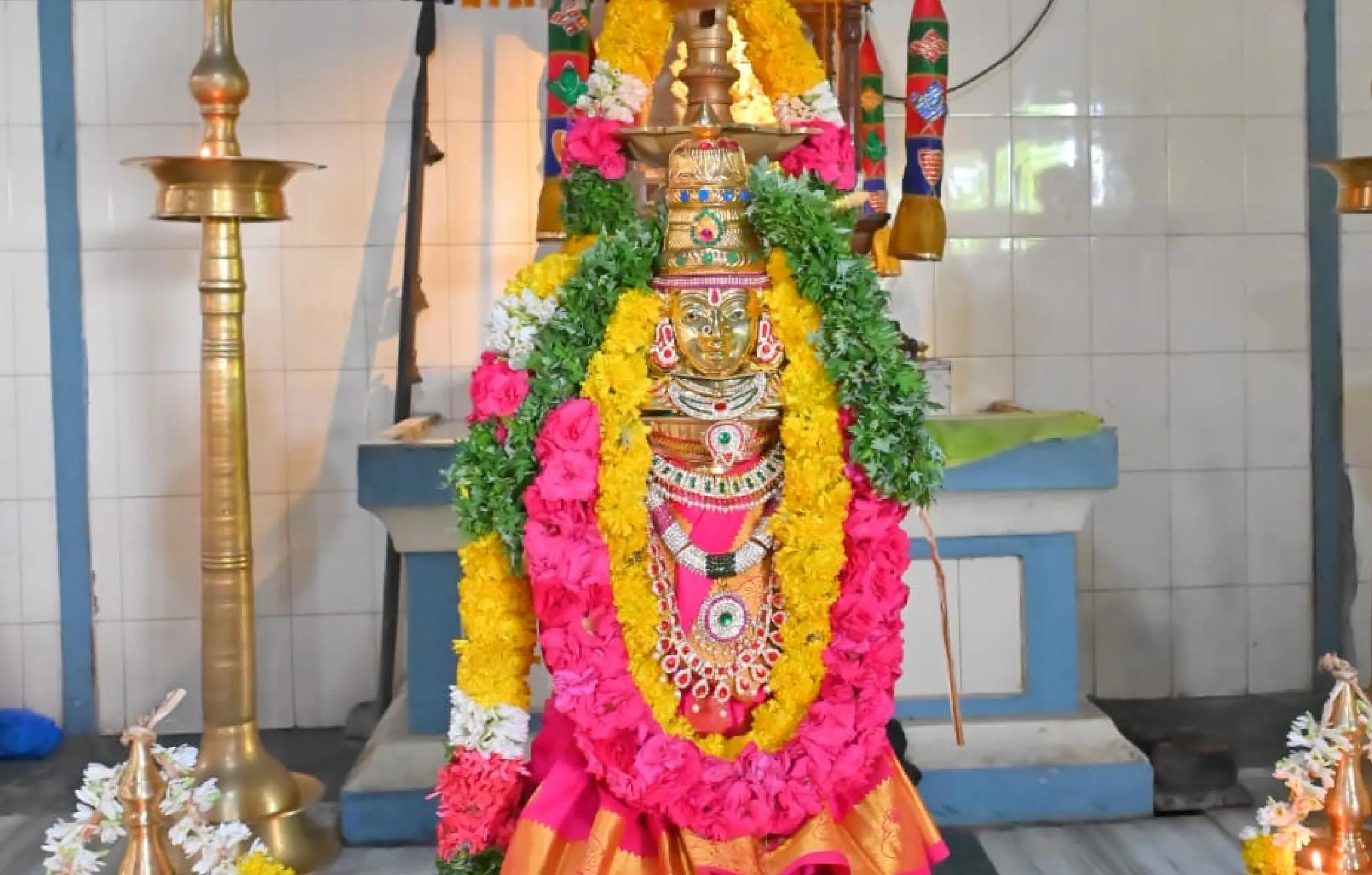  Etteluthuperumal Temple, Tirunelveli