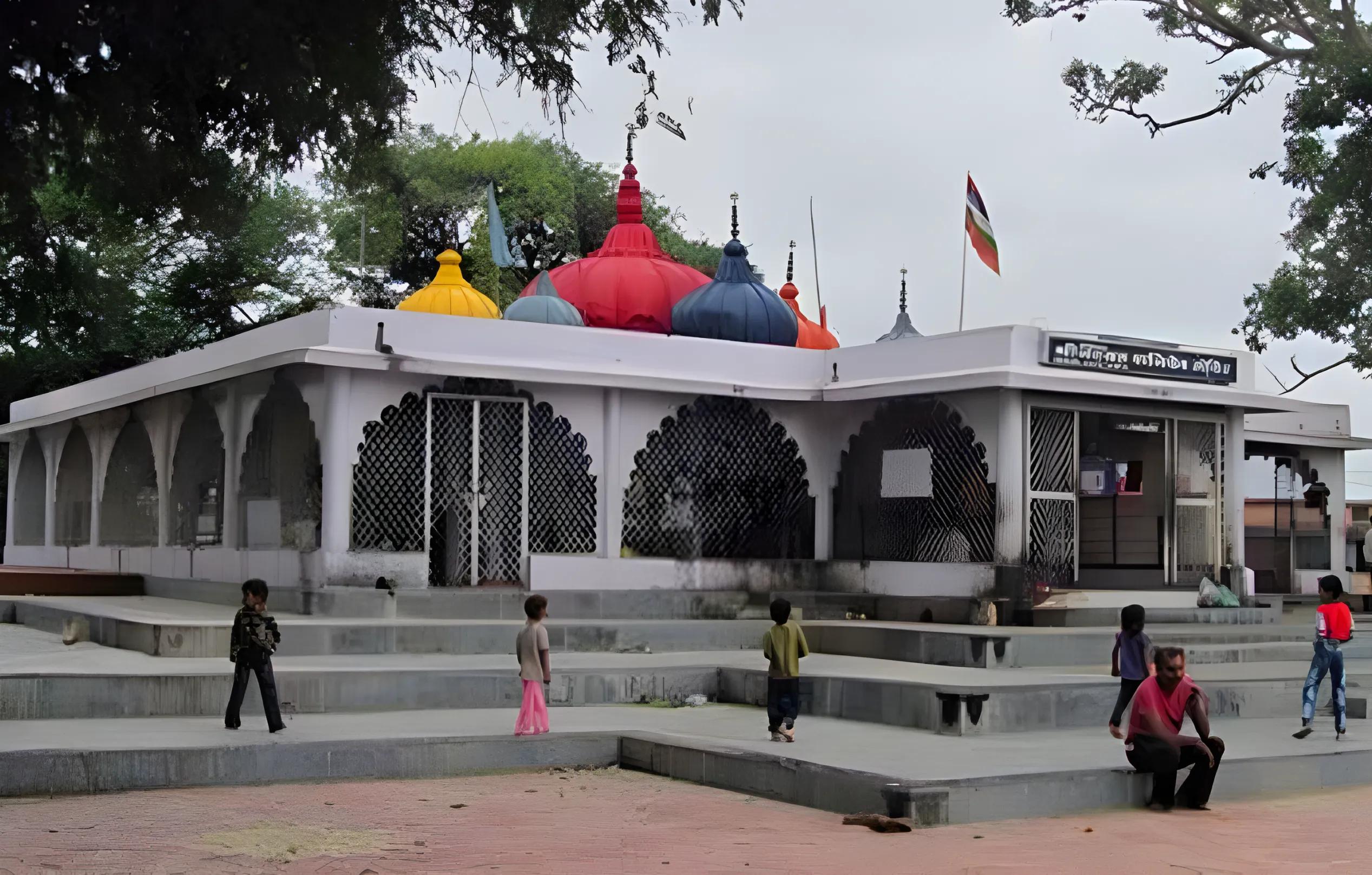 श्री नवग्रह शनि मंदिर,उज्जैन, मध्य प्रदेश