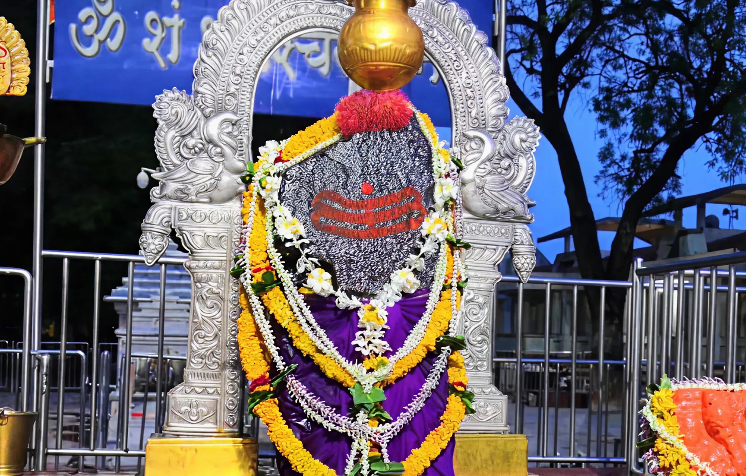 Shri Shani Temple , Shani Shingnapur, Maharashtra