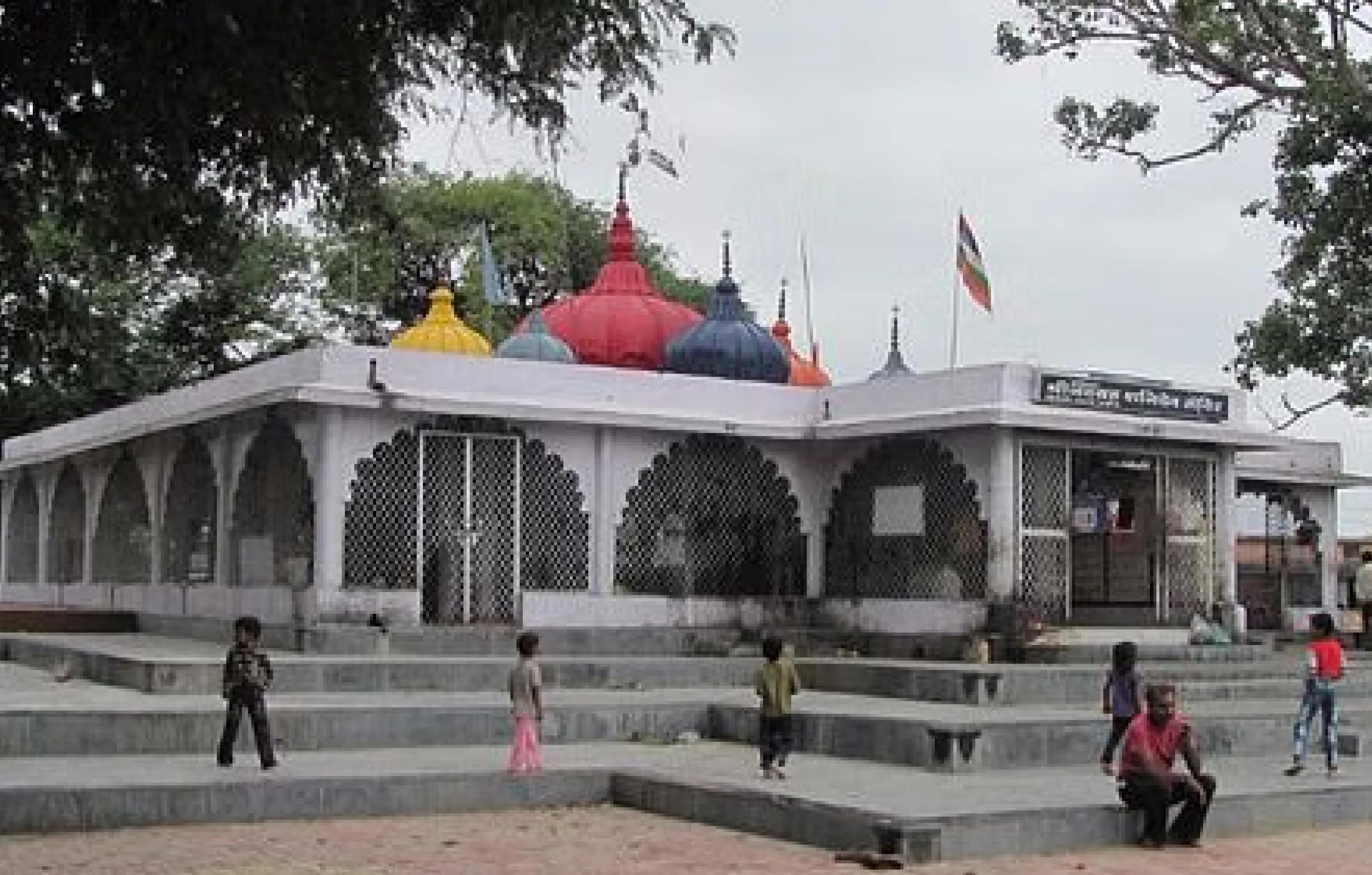 श्री नवग्रह शनि मंदिर,उज्जैन , मध्य प्रदेश 