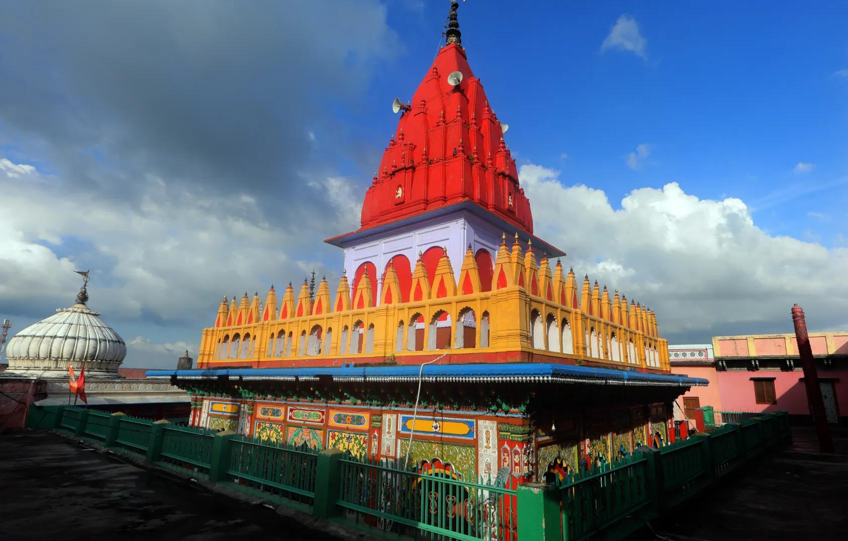  श्री हनुमान गढ़ी मंदिर , अयोध्या, उत्तर प्रदेश  