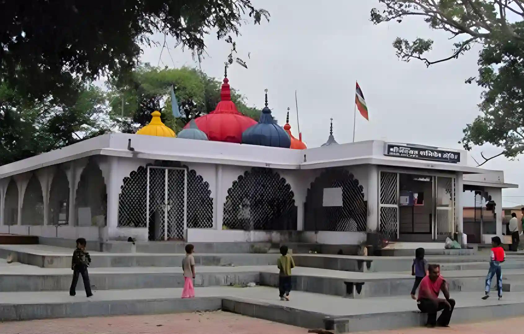 श्री नवग्रह शनि मंदिर, उज्जैन, मध्यप्रदेश