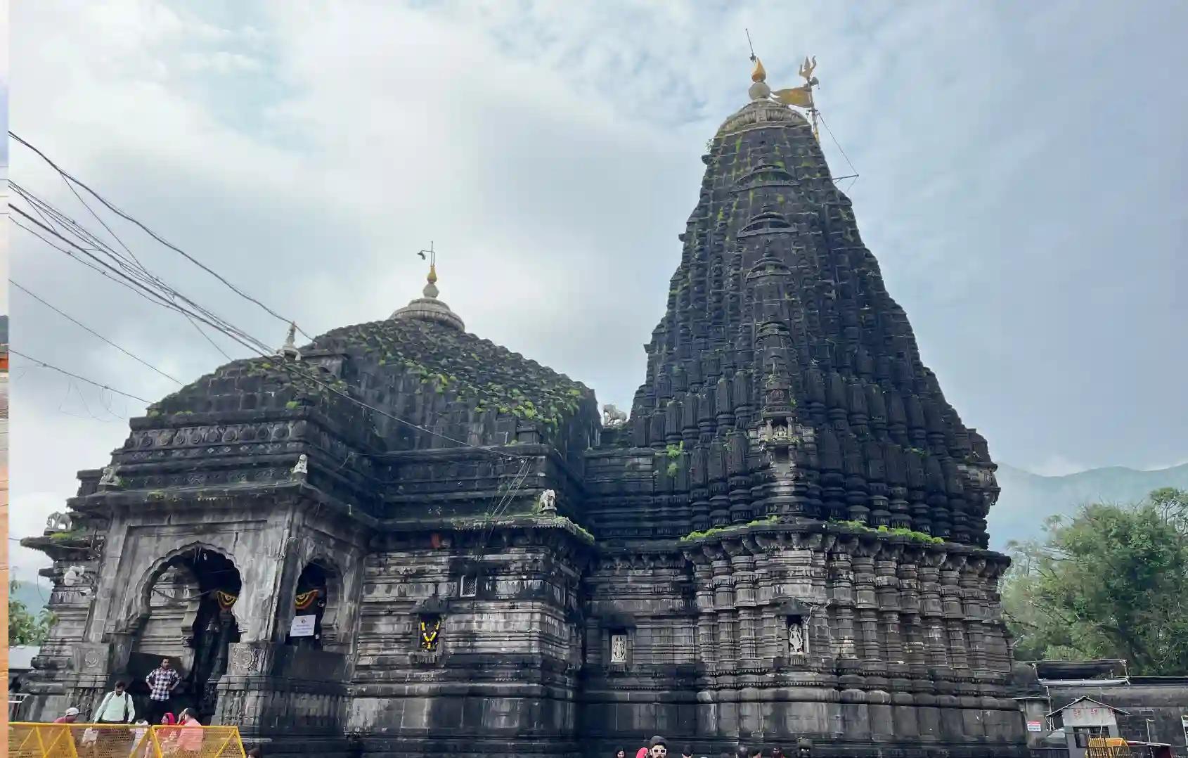 श्री त्र्यंबकेश्वर ज्योतिर्लिंग मंदिर, नासिक, महाराष्ट्र