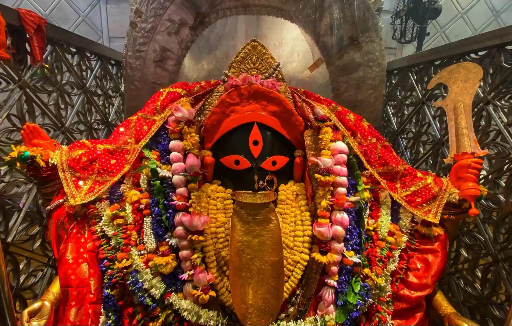 Shaktipeeth Kalighat Mandir , Kolkata, West Bengal