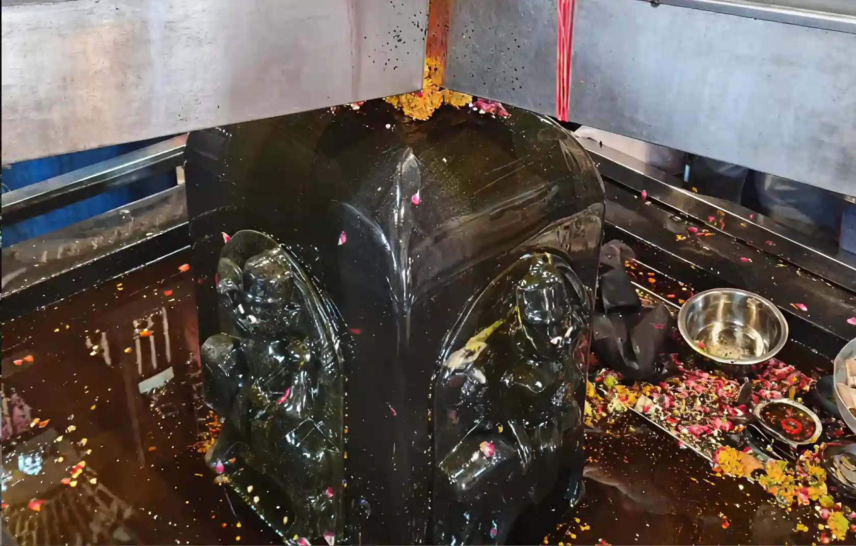Shri Shanidev Mandir, Kosikalan, Mathura