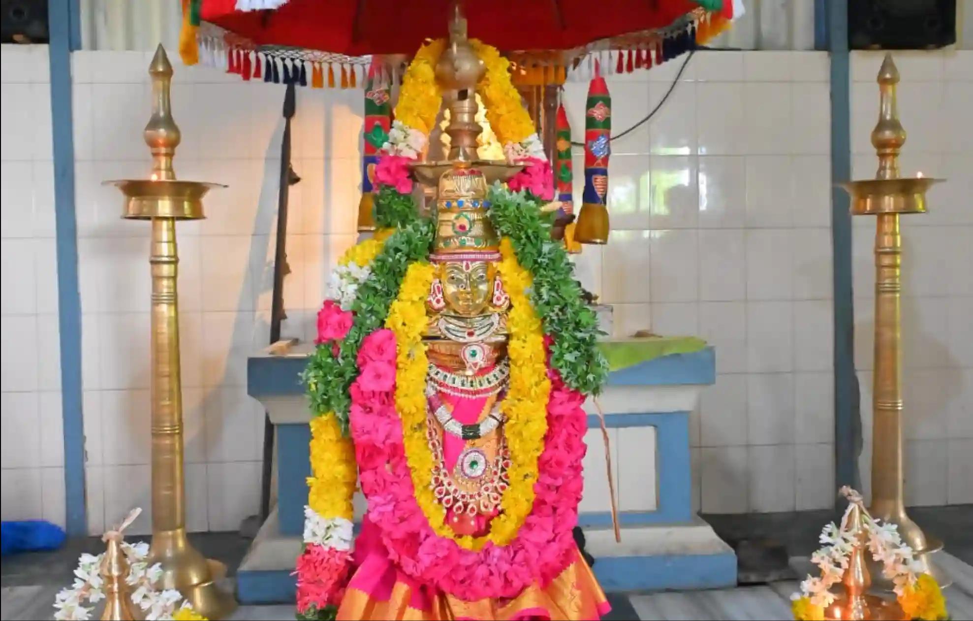 एट्टेलुथुपेरुमल मंदिर, तिरुनेलवेली, तमिलनाडु 