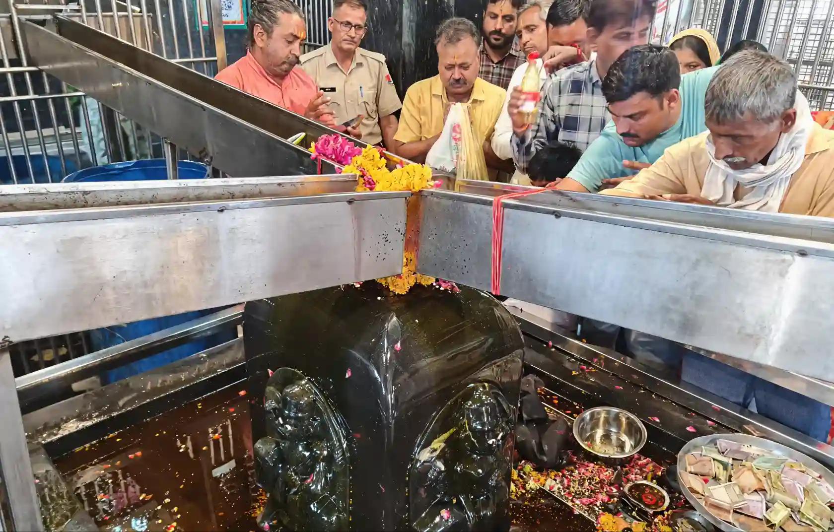 श्री शनिदेव मंदिर, कोसीकलां, मथुरा