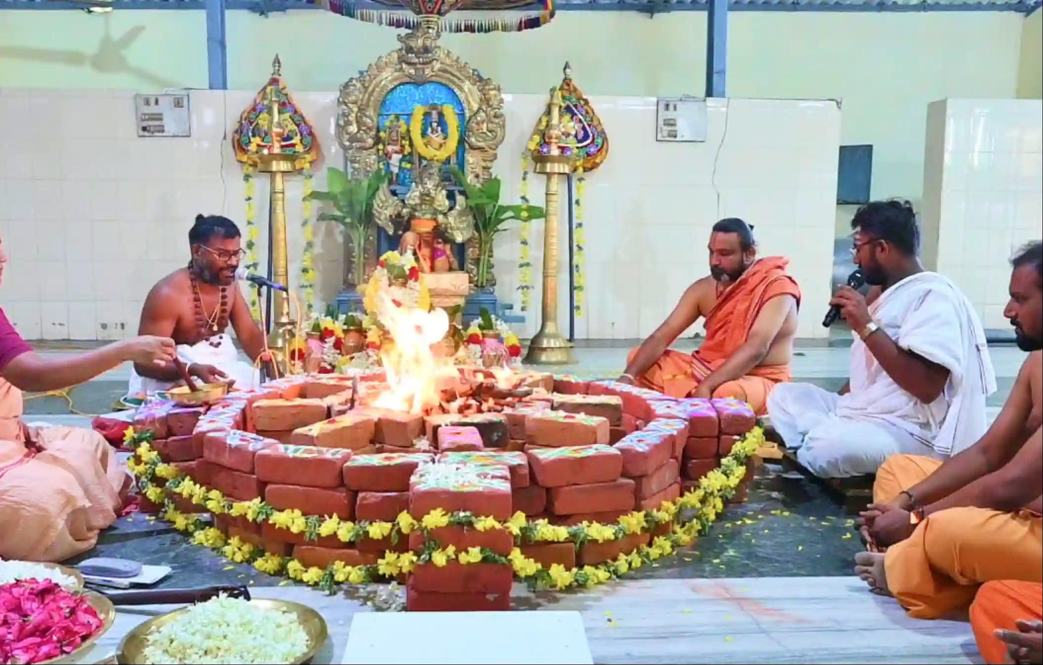 Etteluthuperumal Temple, Tirunelveli, Tamil Nadu
