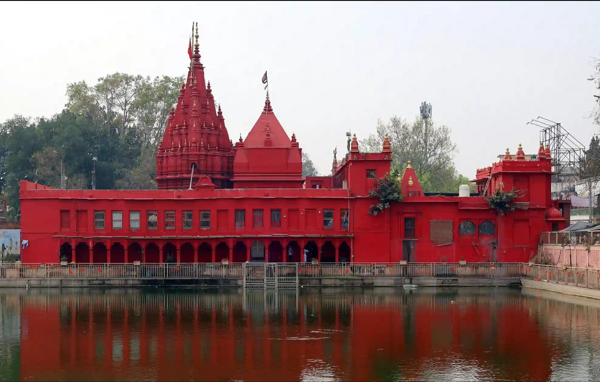 Shri Durga Kund Temple, Kashi, Uttar Pradesh