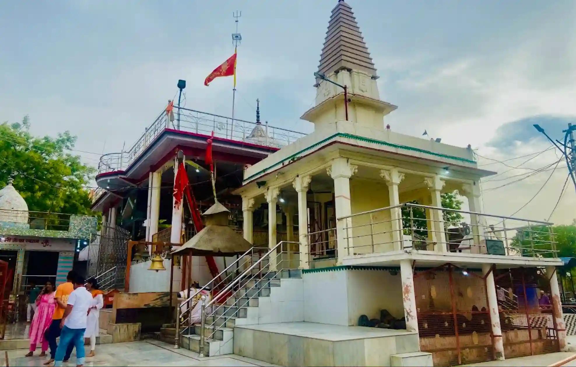 Shri Someshwar Mahadev Mandir, Prayagraj, Uttar Pradesh