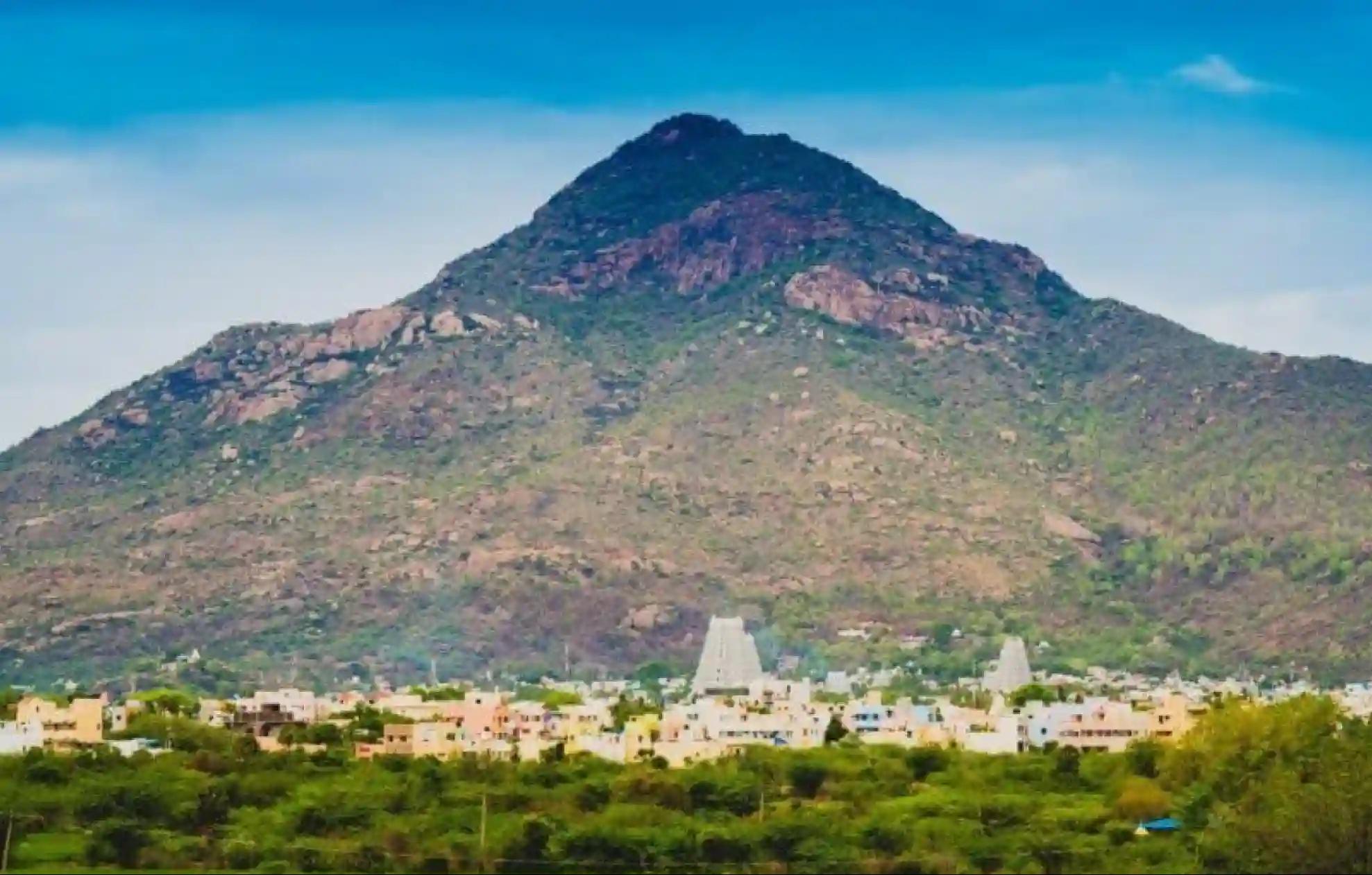 ಅರುಣಾಚಲಂ ಕ್ಷೇತ್ರ, ತಿರುವಣ್ಣಾಮಲೈ, ತಮಿಳುನಾಡು 