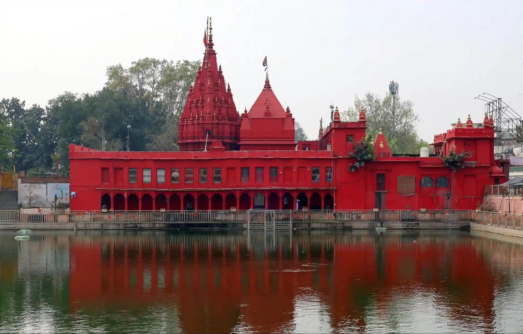 Shri Durga Kund Temple, Kashi, Uttar Pradesh