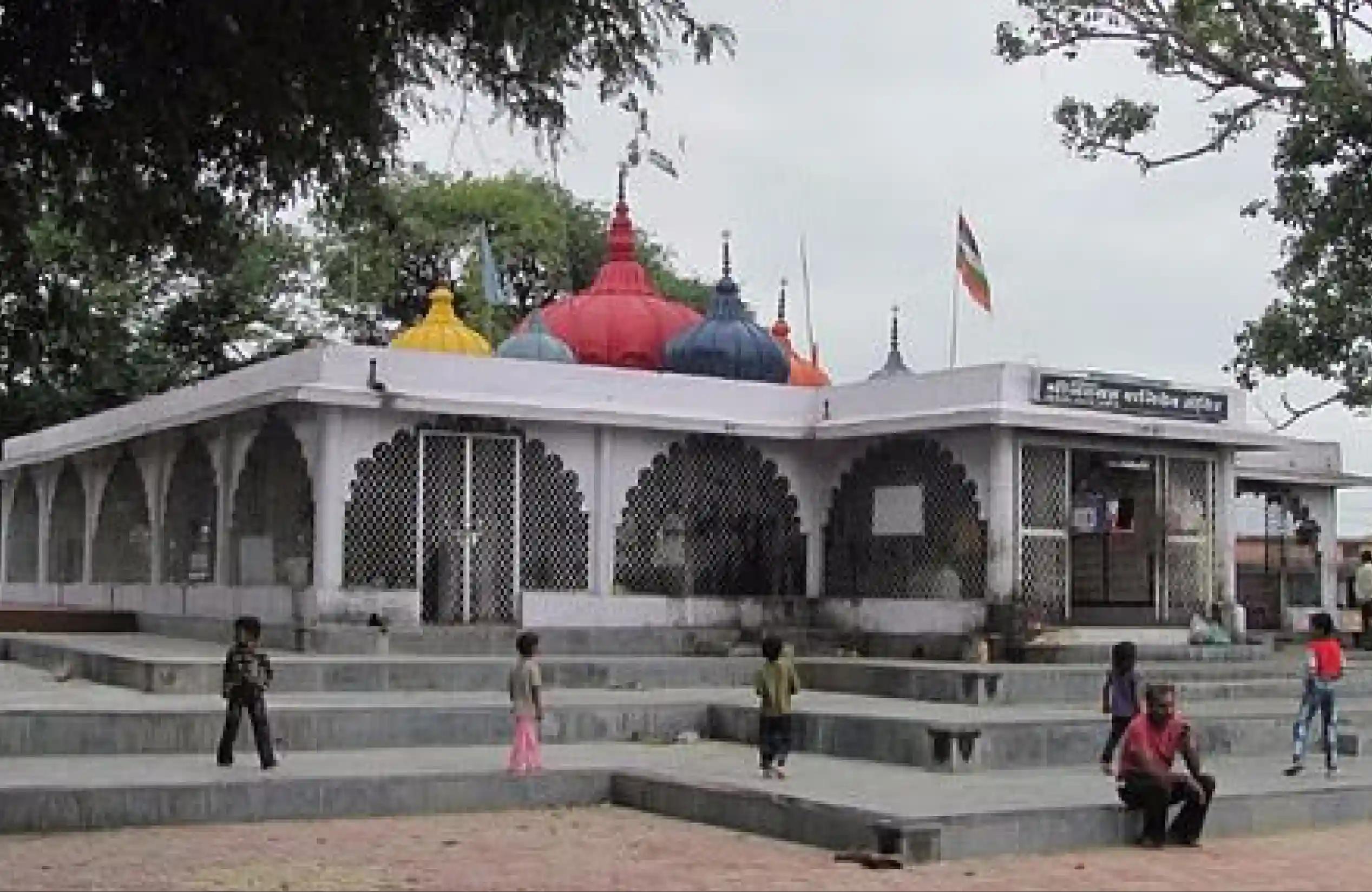 శ్రీ నవగ్రహ శని ఆలయం, ఉజ్జయిని, మధ్యప్రదేశ్