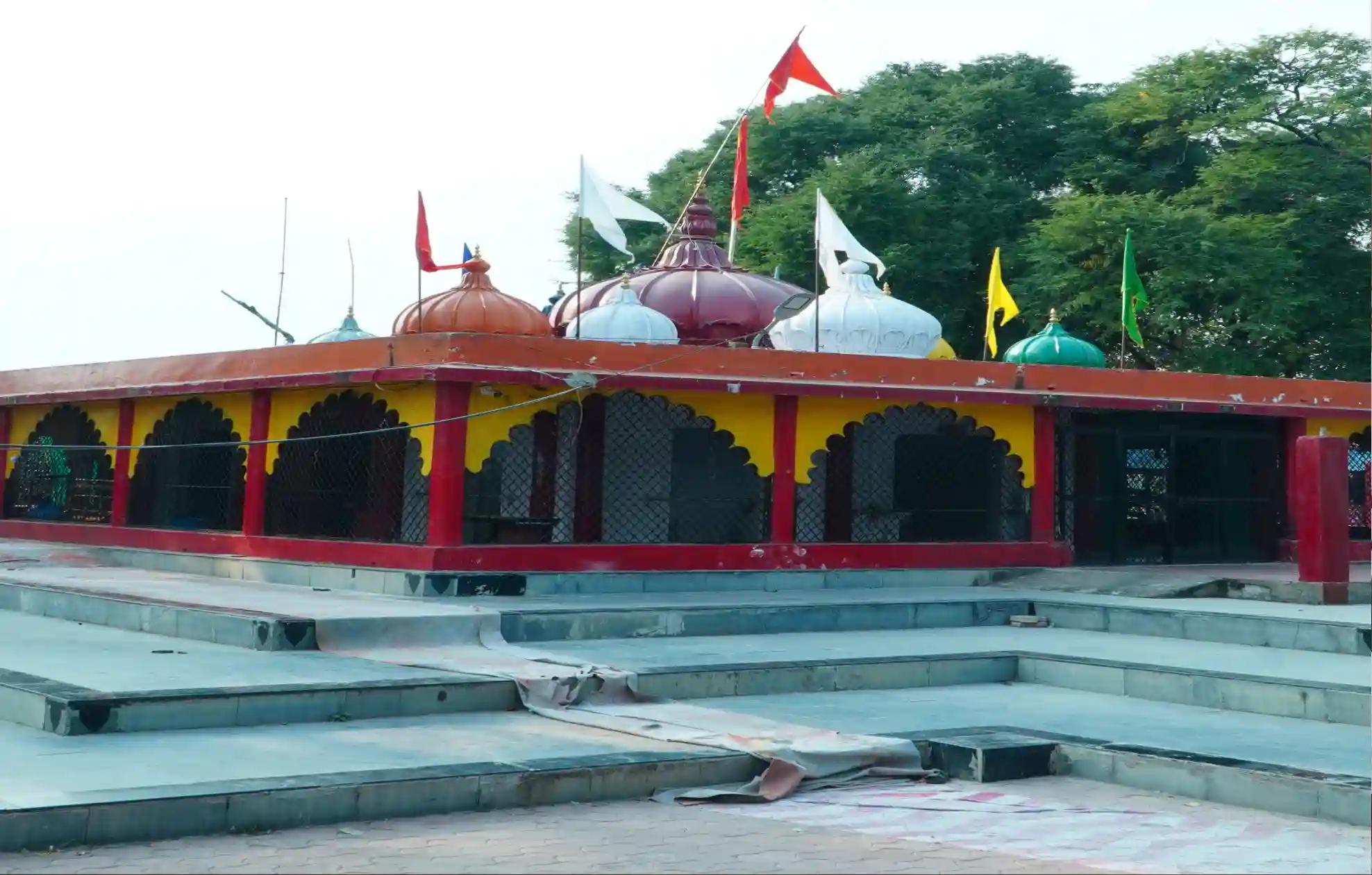 श्री नवग्रह शनि मंदिर,उज्जैन, मध्य प्रदेश