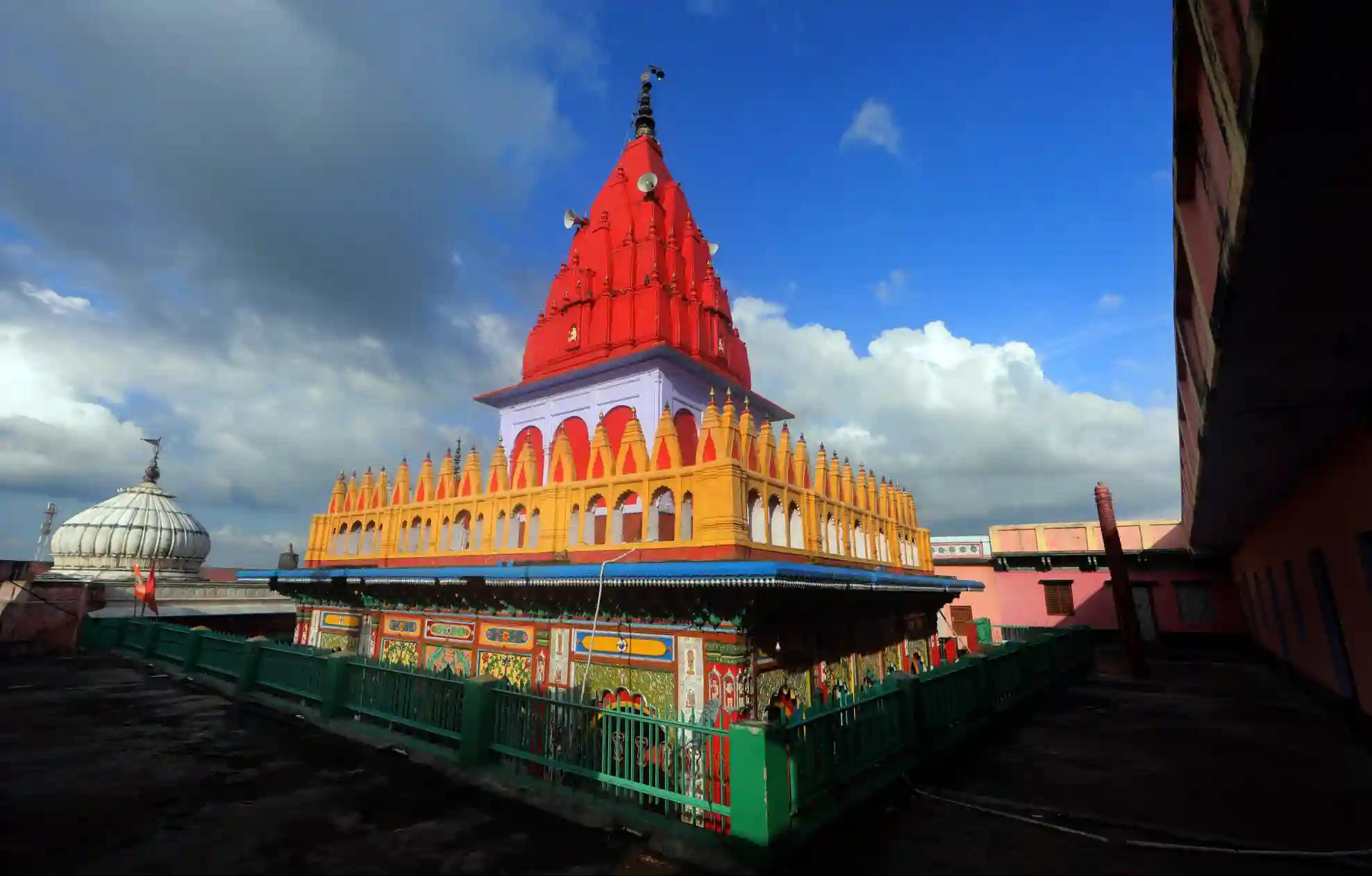 Shri Hanuman Garhi Temple, Ayodhya, Uttar Pradesh