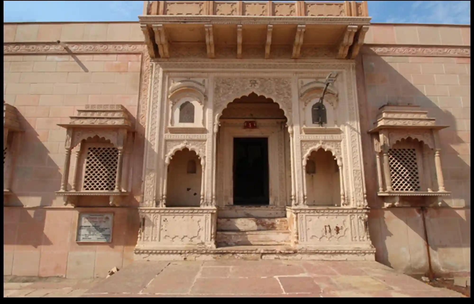 Shri Dirgha Vishnu Temple, Mathura, Uttar Pradesh