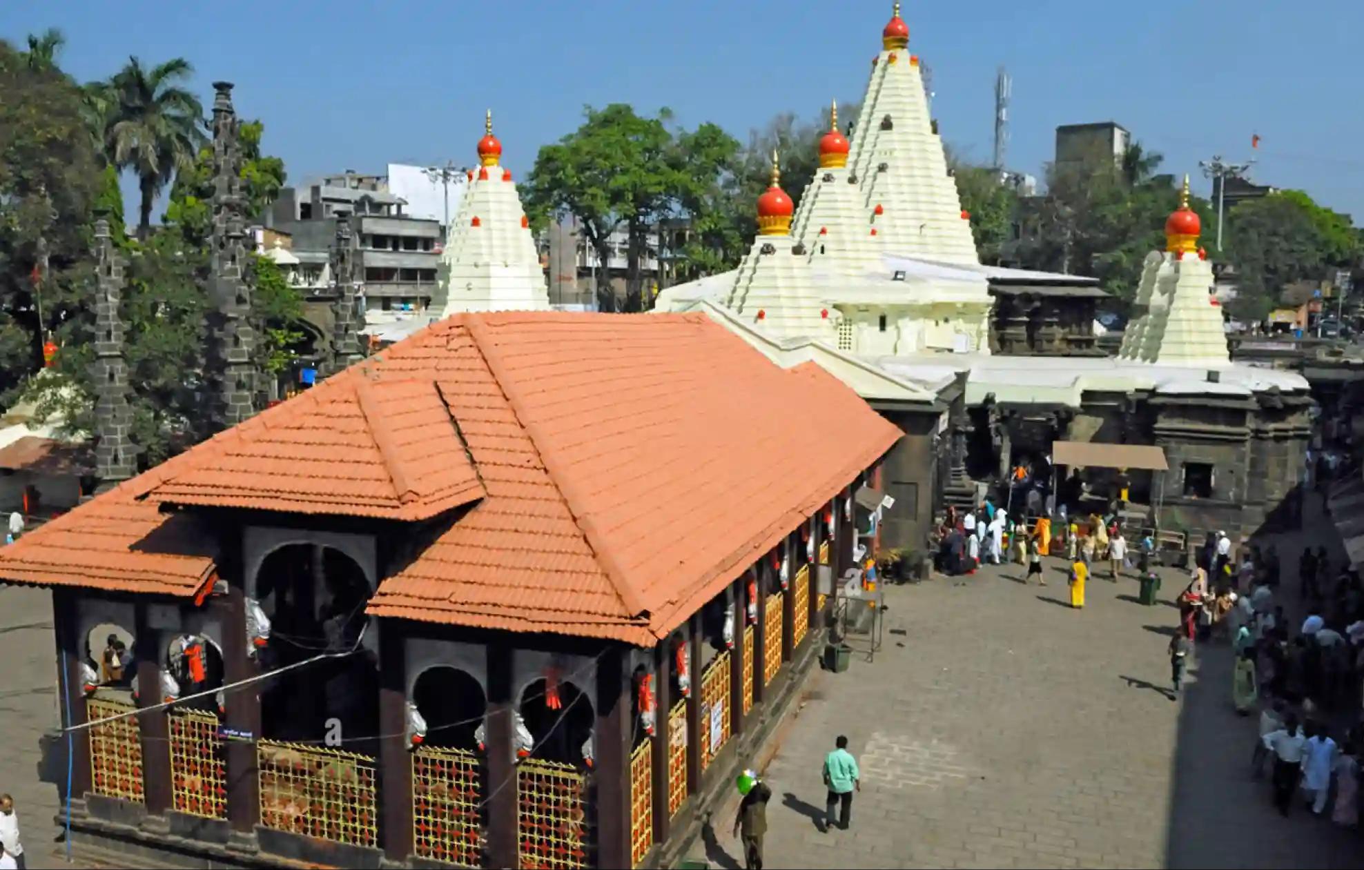 शक्तिपीठ मां महालक्ष्मी अंबाबाई मंदिर, कोल्हापुर, महाराष्ट्र