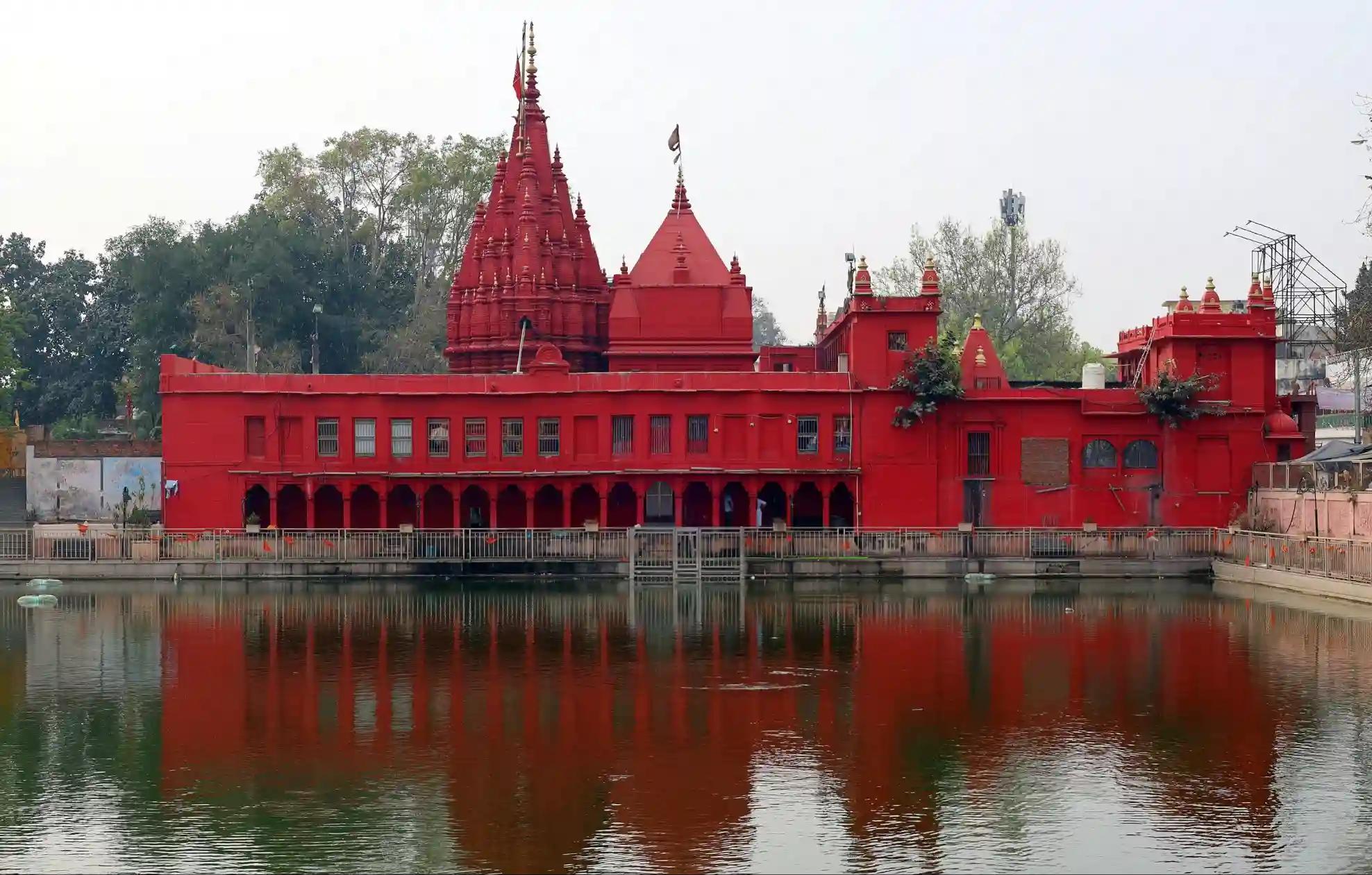 Shri Durga Kund Temple, Kashi, Uttar Pradesh
