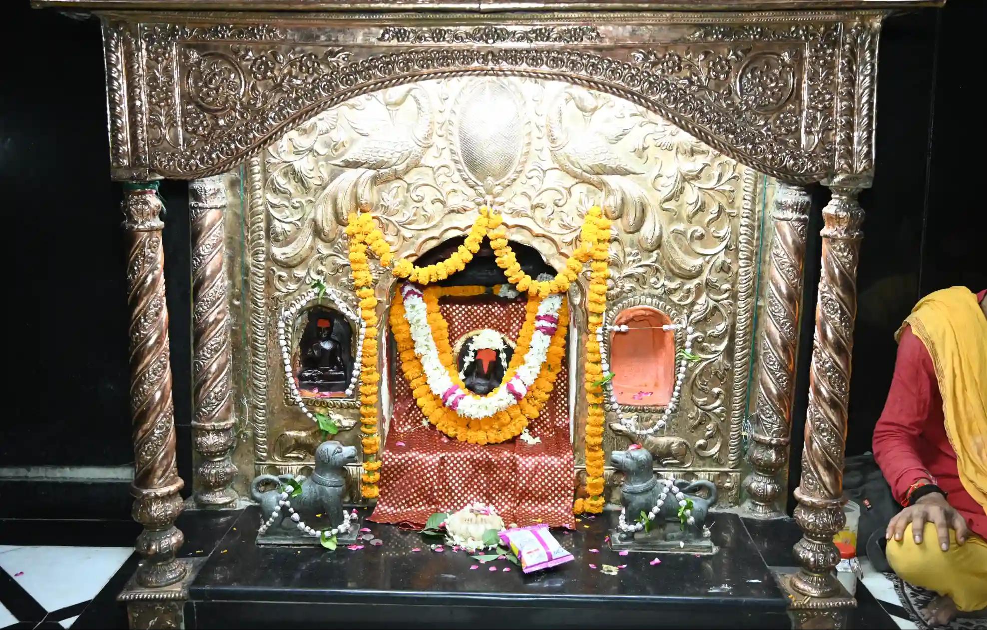 श्री बटुक भैरव मंदिर, काशी, उत्तर प्रदेश श्री बटुक भैरव मंदिर, काशी, उत्तर प्रदेश