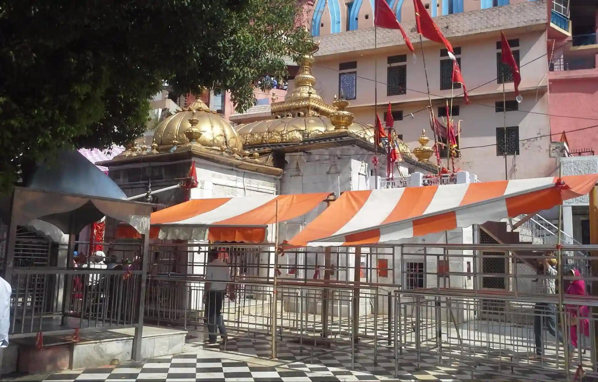 Maa Jwala Devi Shaktipeeth, Kangra, Himachal Pradesh Maa Jwala Devi Shaktipeeth, Kangra, Himachal Pradesh