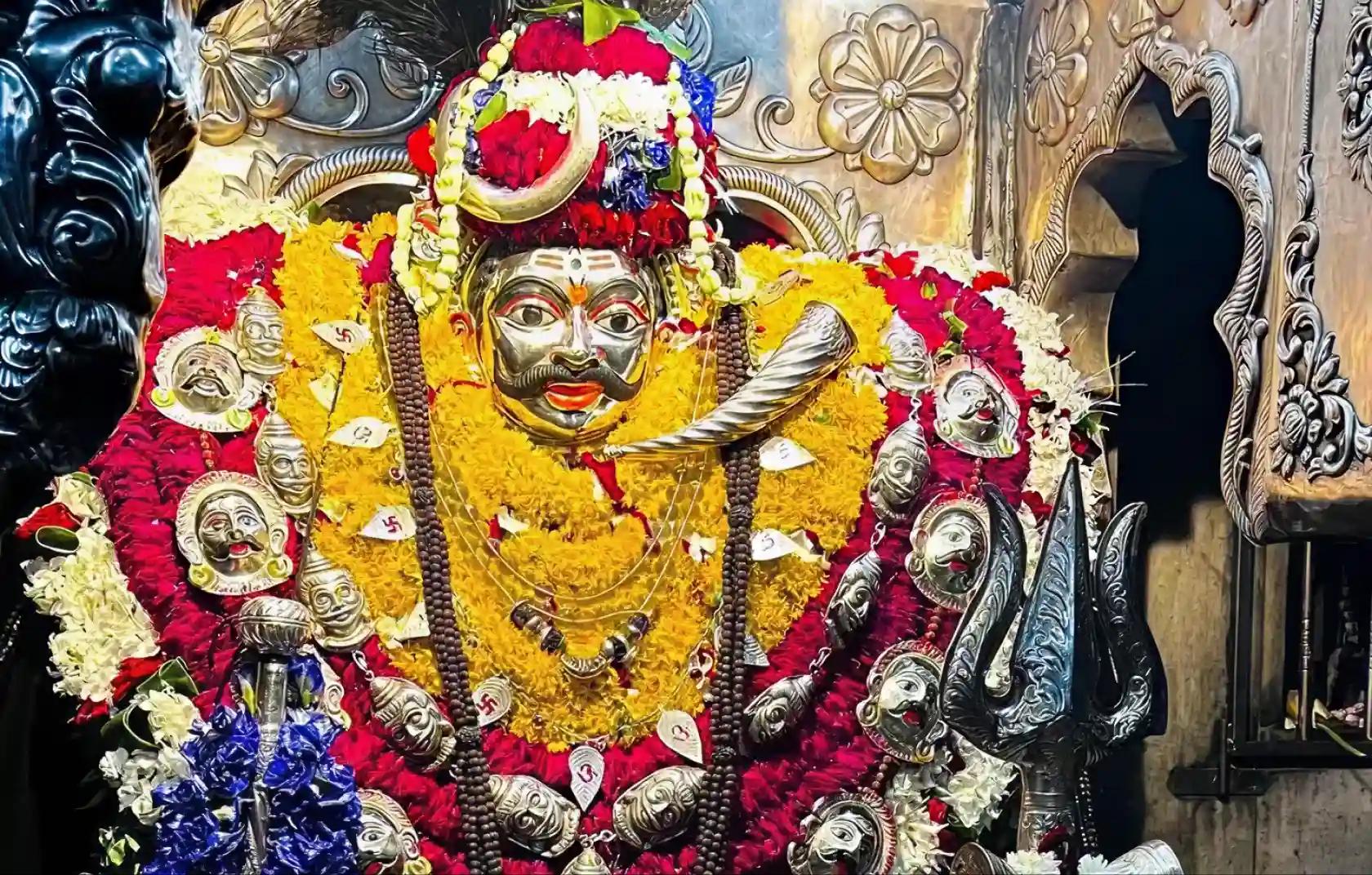 Shri Kaal Bhairav Temple, Kashi, Uttar Pradesh Shri Kaal Bhairav Temple, Kashi, Uttar Pradesh