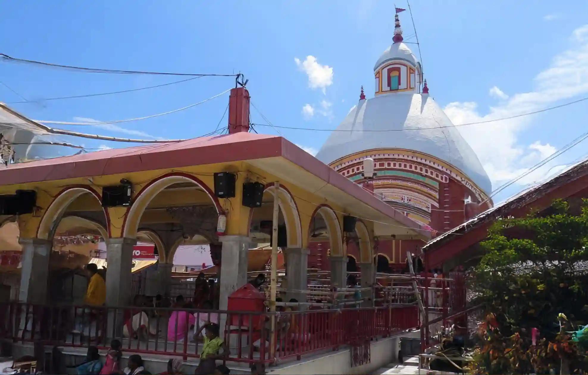शक्तिपीठ माँ तारापीठ मंदिर, बीरभूम, पश्चिम बंगाल शक्तिपीठ माँ तारापीठ मंदिर, बीरभूम, पश्चिम बंगाल