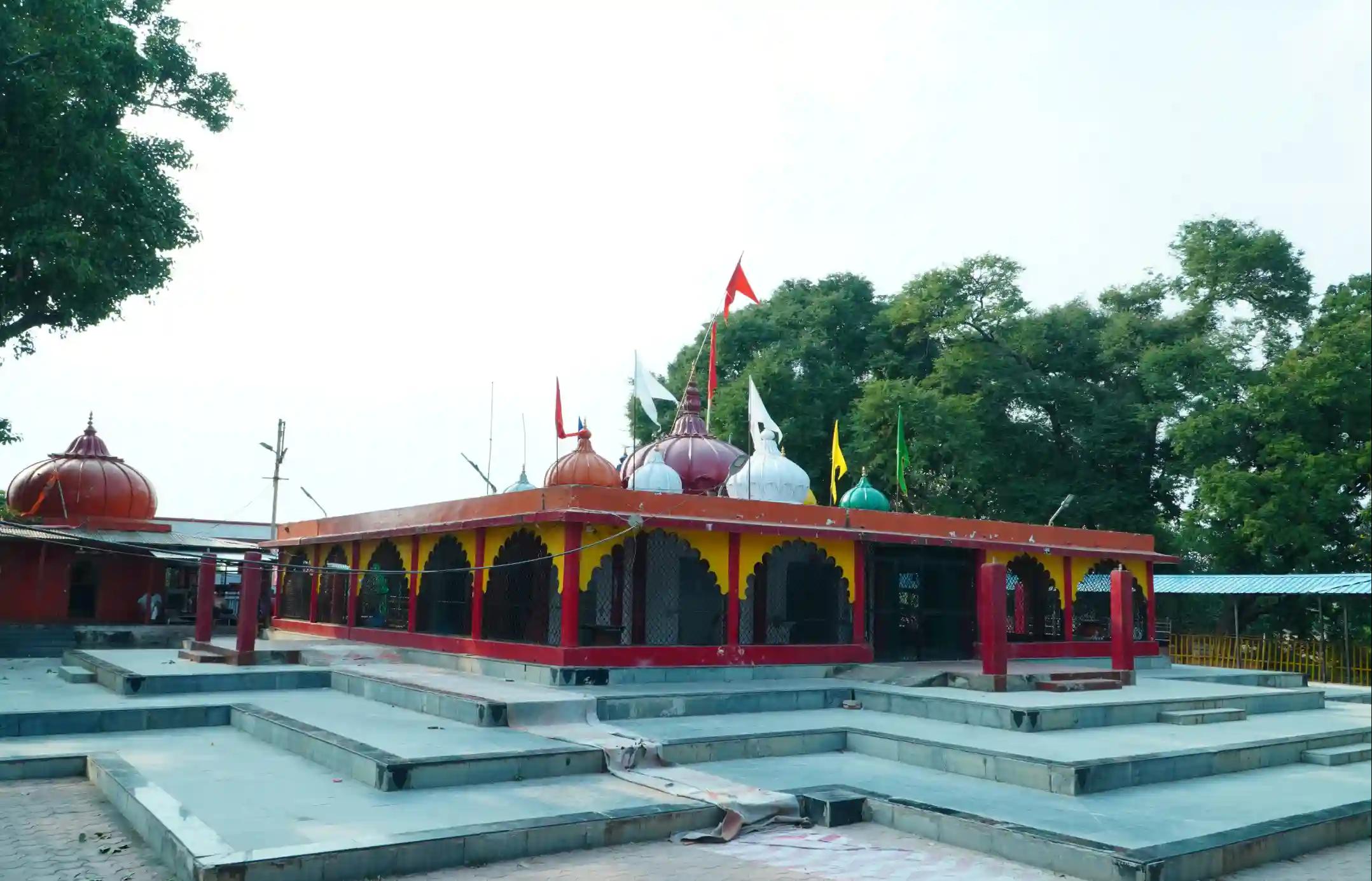 Shri Navagraha Shani Temple, Ujjain, Madhya Pradesh Shri Navagraha Shani Temple, Ujjain, Madhya Pradesh