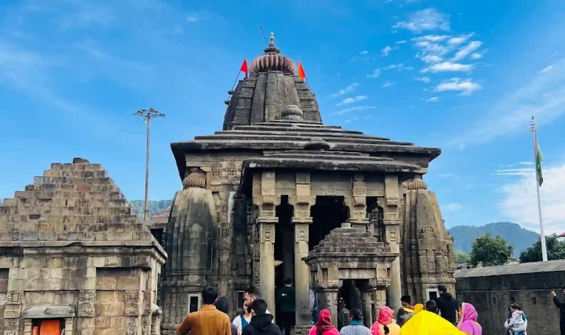 श्री महाकाल मंदिर, बैजनाथ, हिमाचल प्रदेश श्री महाकाल मंदिर, बैजनाथ, हिमाचल प्रदेश