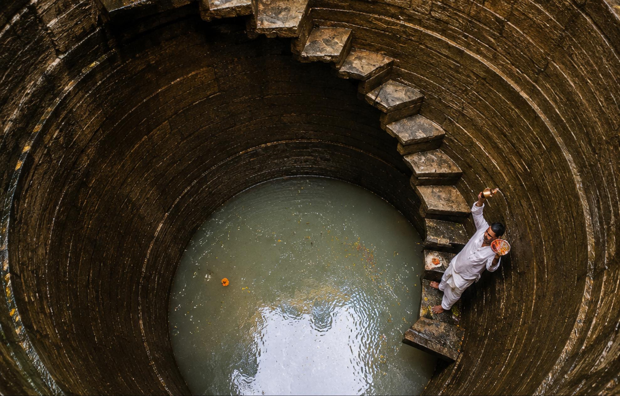 कर्कोटक नाग कुंड मंदिर, जैतपुरा, वाराणसी, उत्तर प्रदेश कर्कोटक नाग कुंड मंदिर, जैतपुरा, वाराणसी, उत्तर प्रदेश
