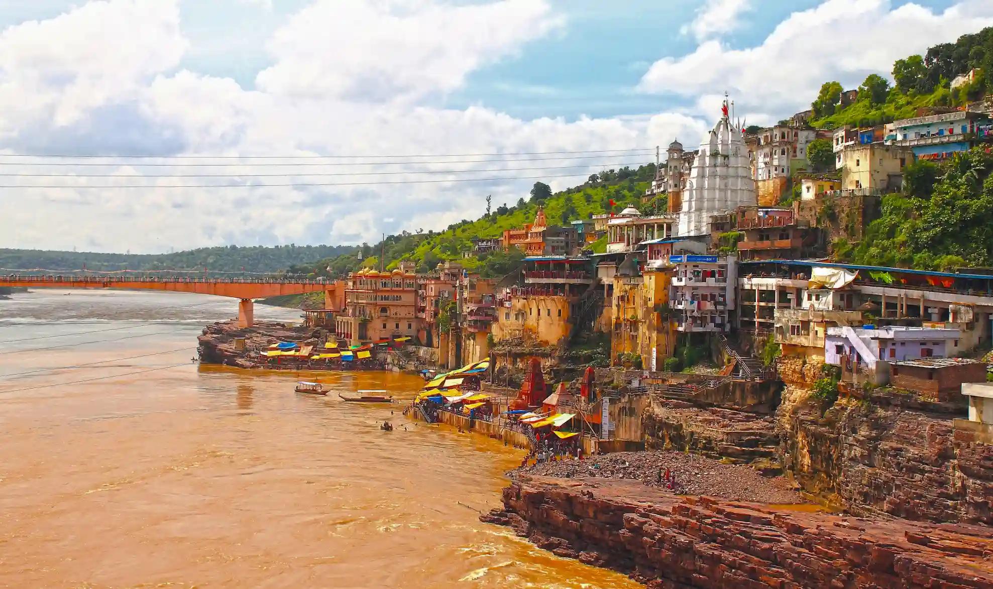 Shri Omkareshwar Jyotirlinga Temple, Khandwa, Madhya Pradesh Shri Omkareshwar Jyotirlinga Temple, Khandwa, Madhya Pradesh