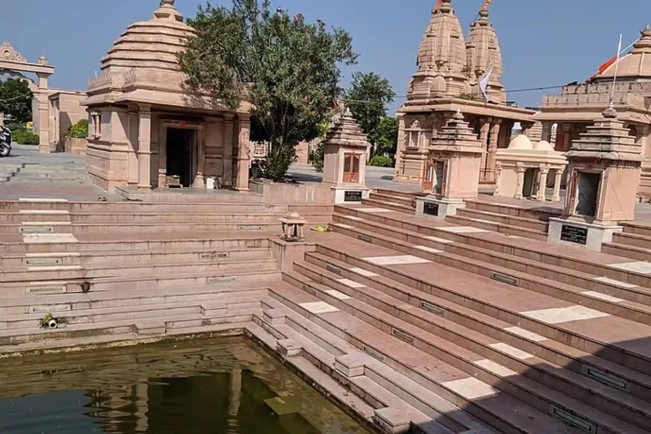 Bindu Sarovar Siddhpur (Matru Gaya), Siddhpur, Patan District, Gujarat Bindu Sarovar Siddhpur (Matru Gaya), Siddhpur, Patan District, Gujarat