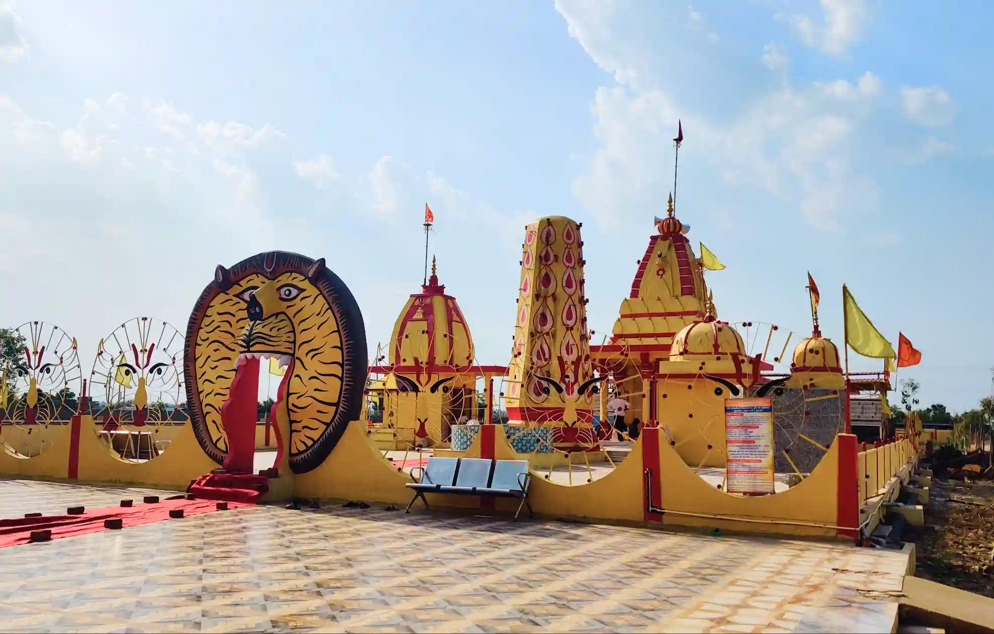 Maa Pitambara Peeth,Ujjain, Madhya Pradesh Maa Pitambara Peeth,Ujjain, Madhya Pradesh