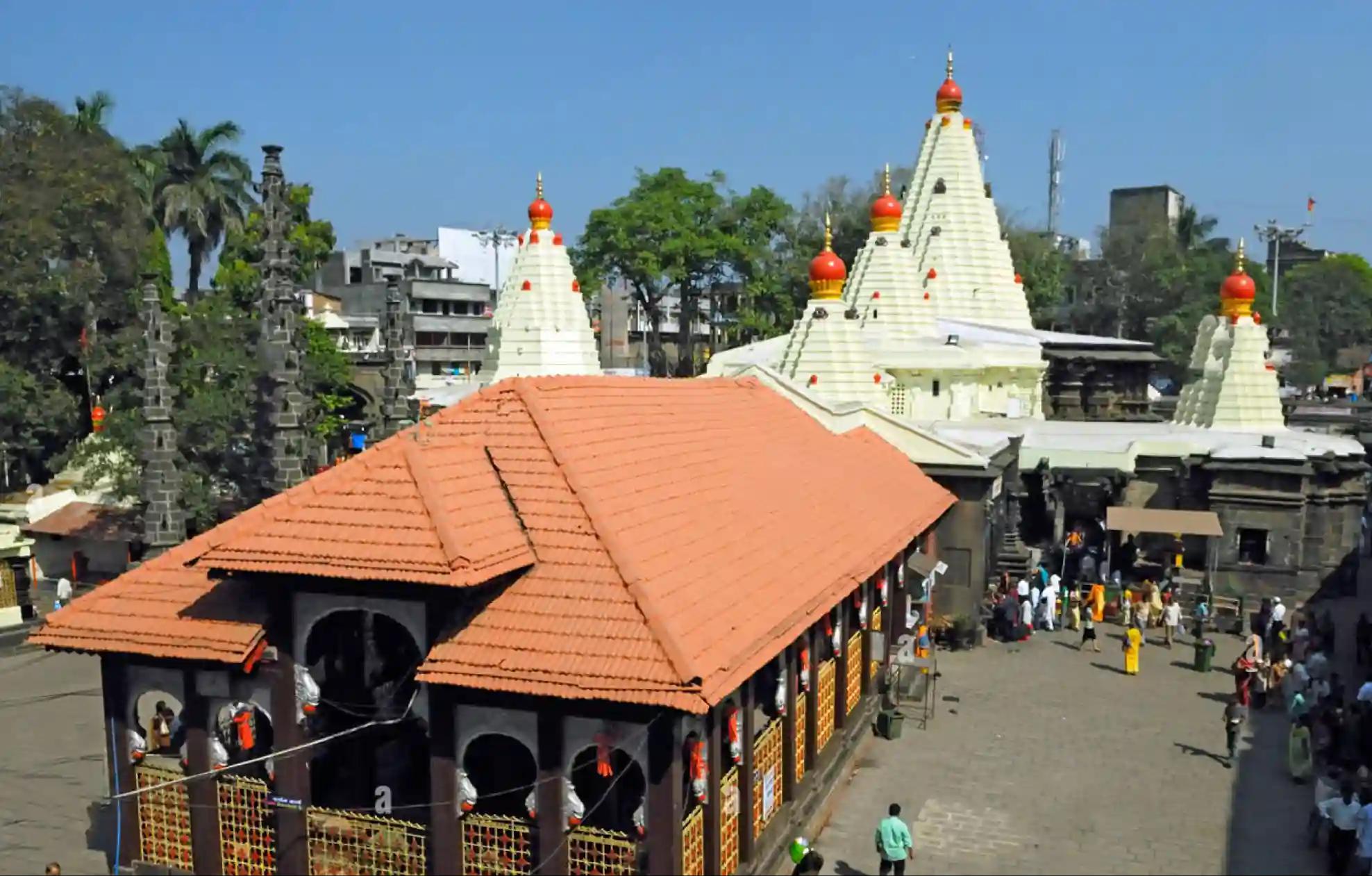 Maa Mahalakshmi Shaktipeetha Temple, Kolhapur, Maharashtra Maa Mahalakshmi Shaktipeetha Temple, Kolhapur, Maharashtra