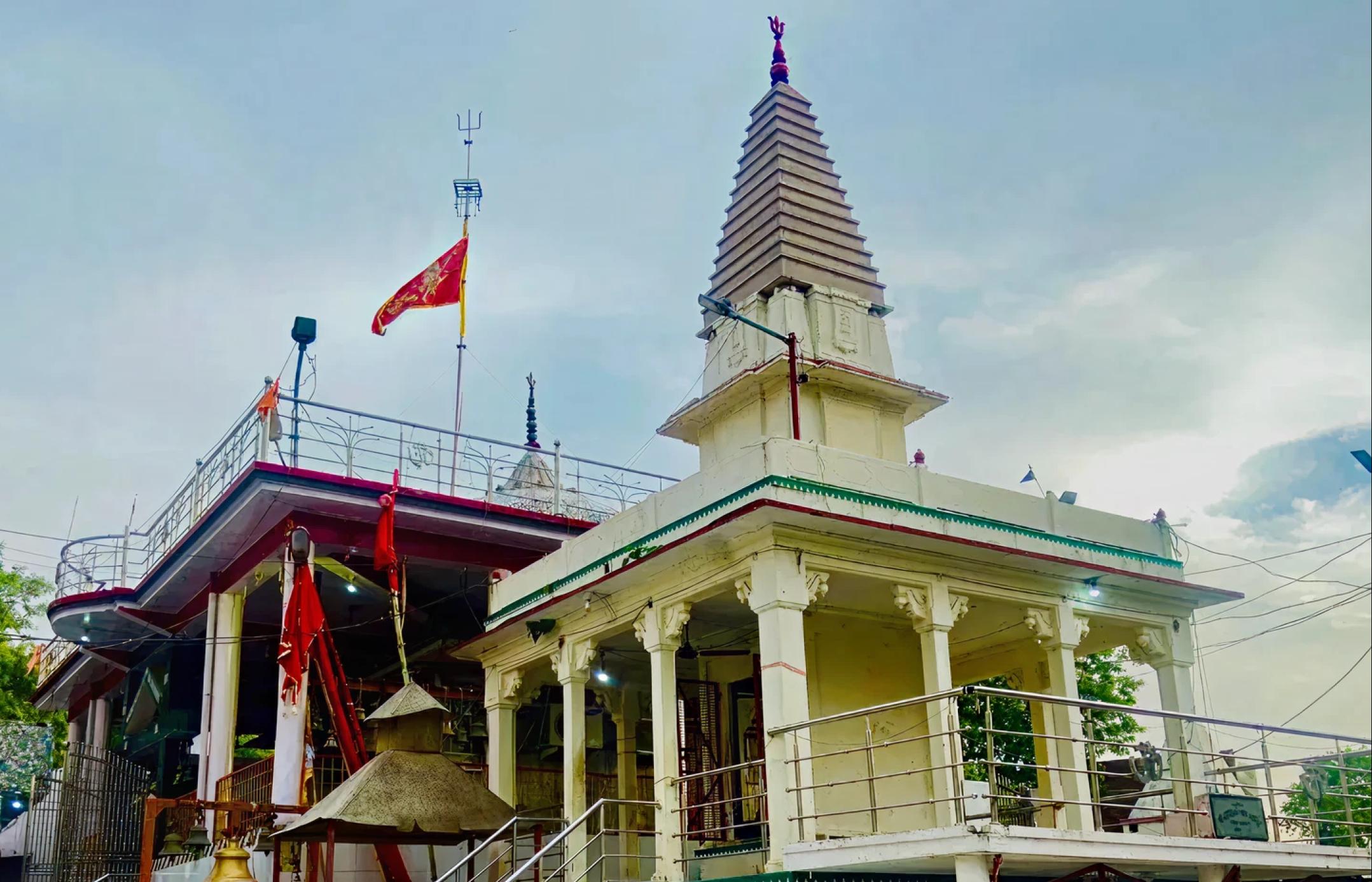 Shri Someshwar Mahadev Temple, Prayagraj, Uttar Pradesh Shri Someshwar Mahadev Temple, Prayagraj, Uttar Pradesh